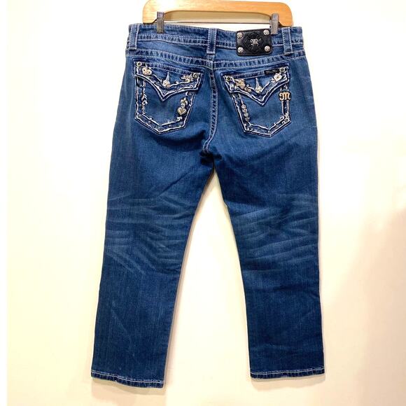 Miss Me Boyfriend Denim Capri Embellished  28 us - Picture 1 of 10